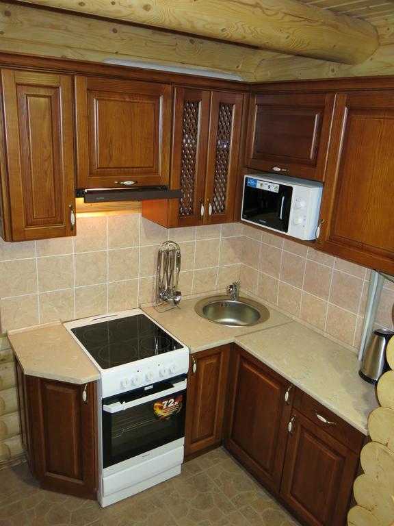 Cottage Goyra Yaremche Bilik gambar